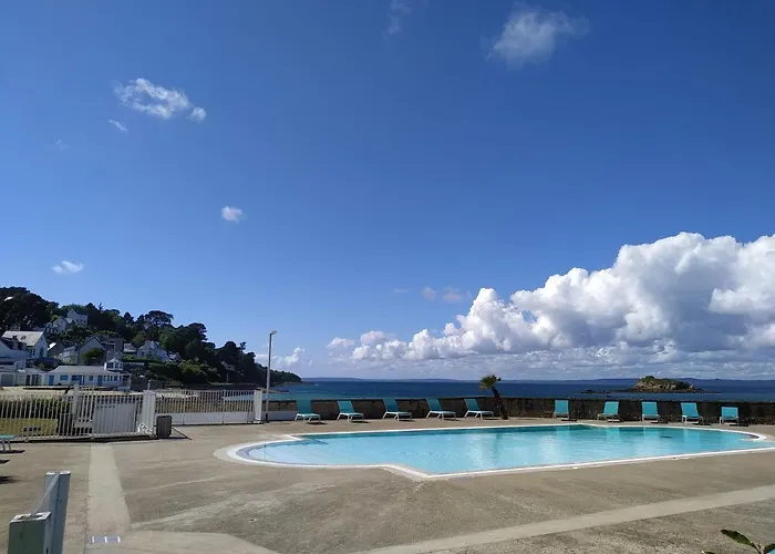 Tres Bel Appartement Vue Mer Avec Piscine