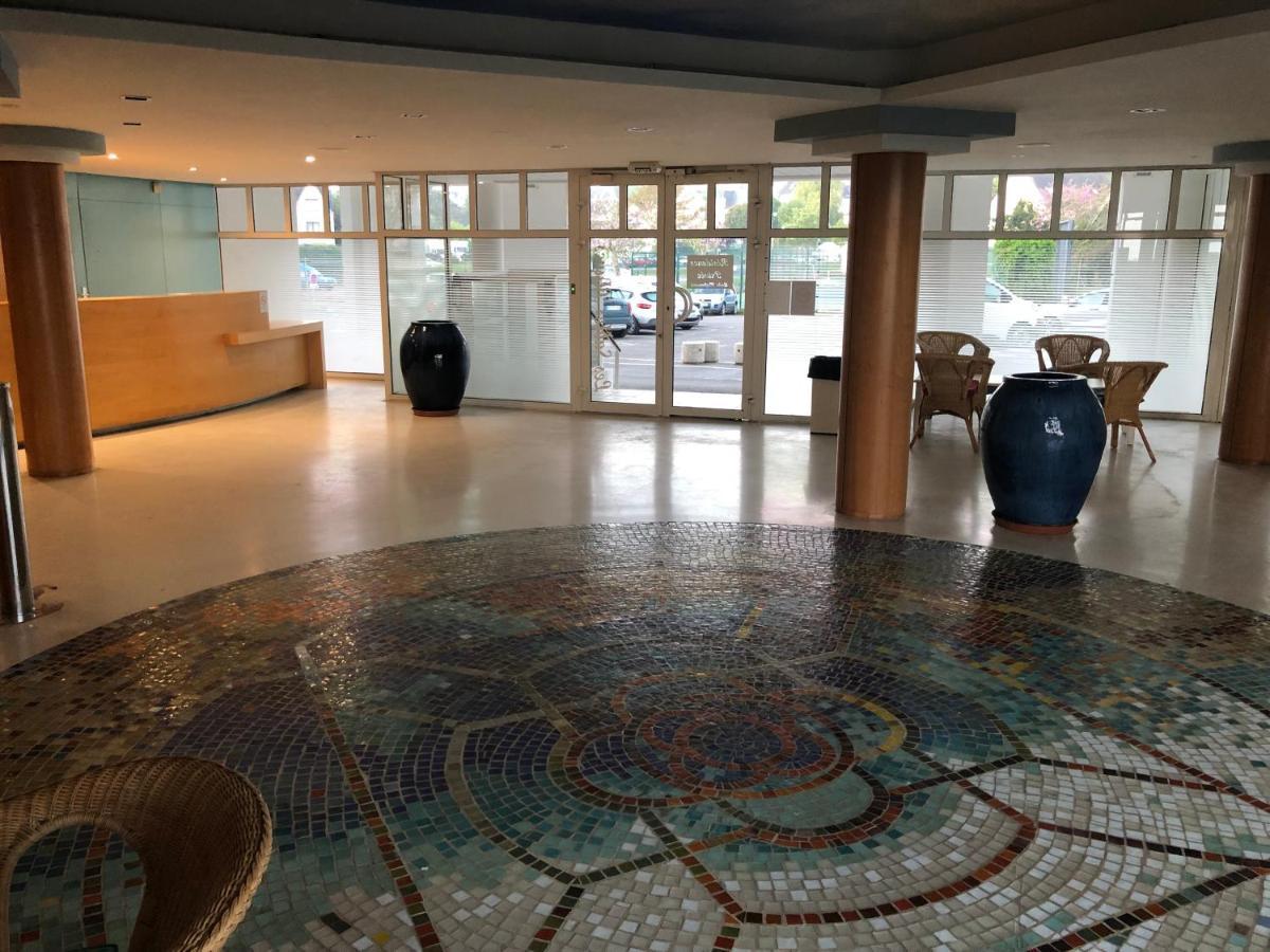 Apartment Tres Bel Vue Avec Piscine Douarnenez